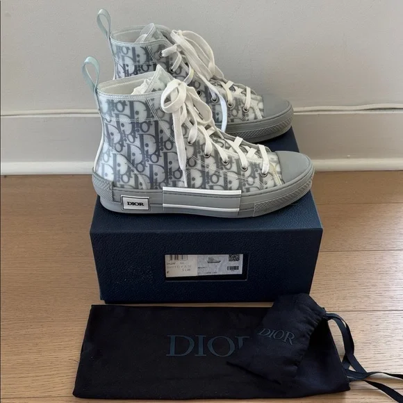 Dior B23 oblique High-Top Sneakers in White Blue and Gray - Picture 2 of 11